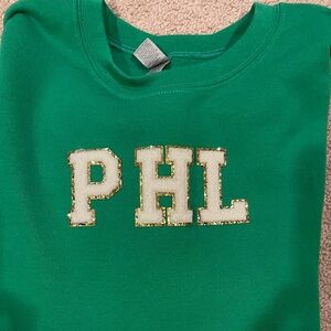 Gildan Green Heavy Blend Sweatshirt